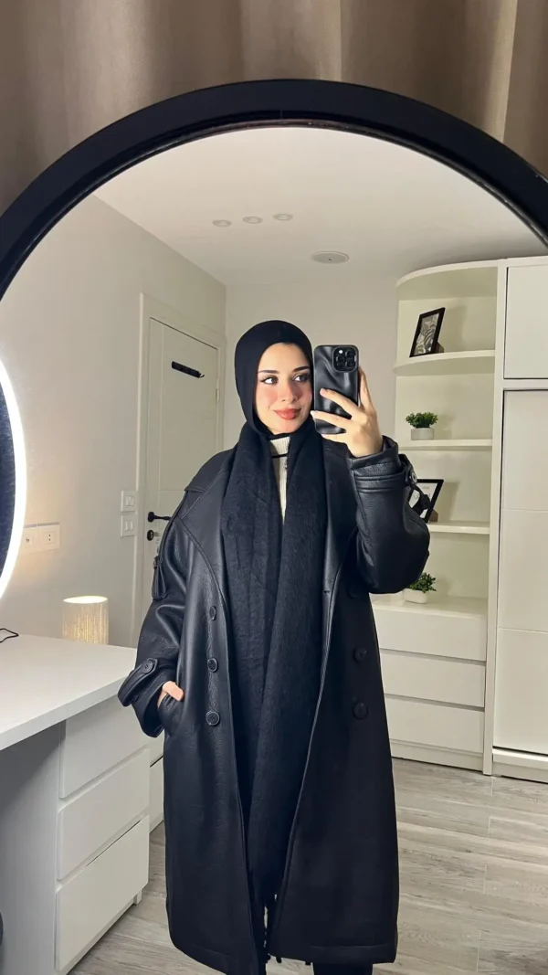 premuim black leather coat mirror selfie premium leather coat